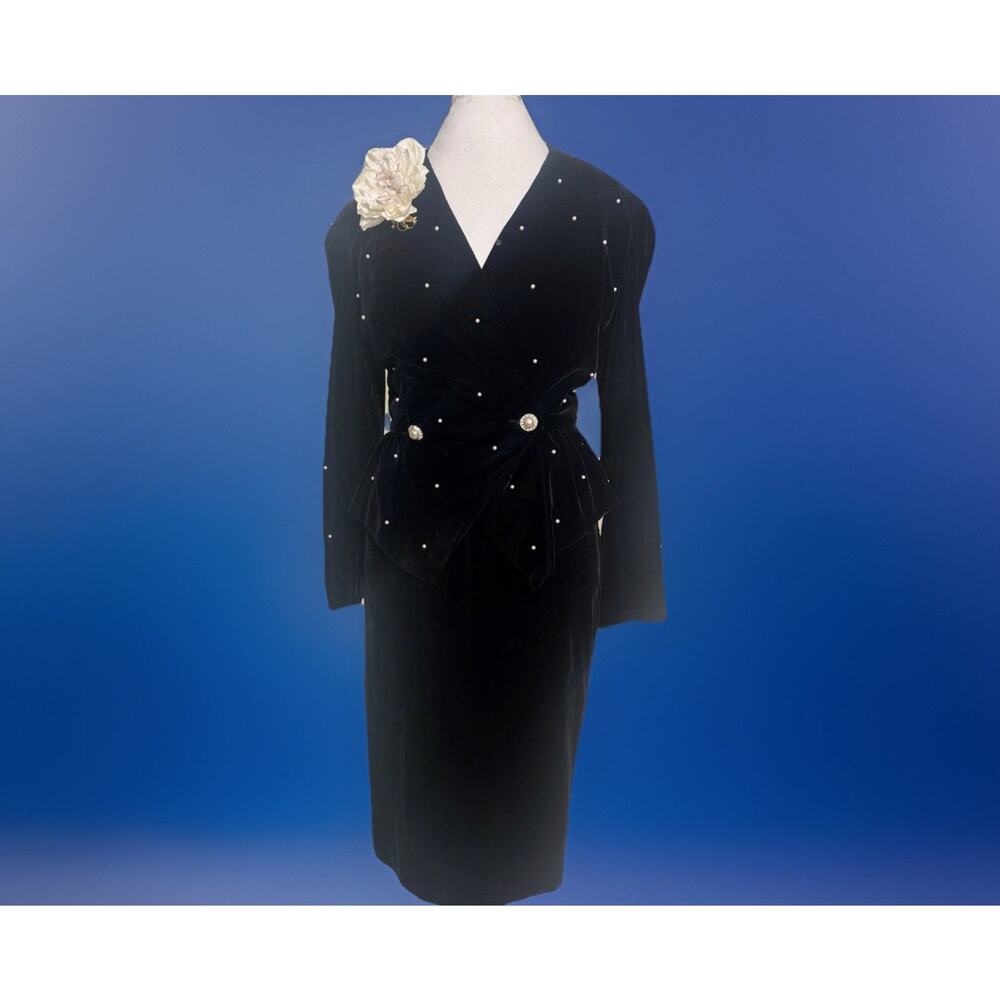 Vintage Black Velvet 2 Piece Suit | Shoulder Pads | 80s 90s Luxe | Embellished